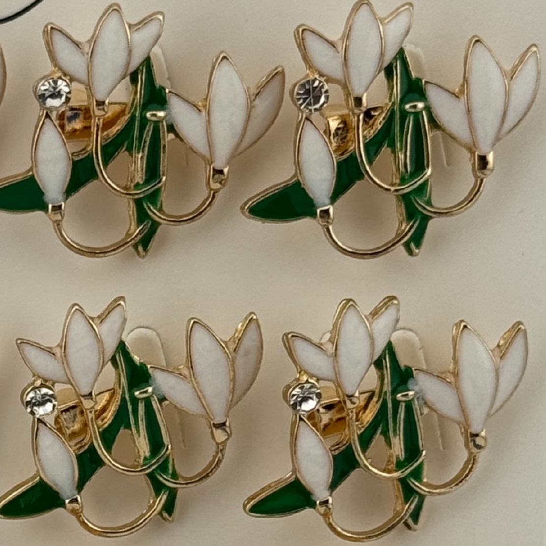 Set 12 Brose Martisor Primavara, Jolie, Model Buchet Ghiocei cu Piatra