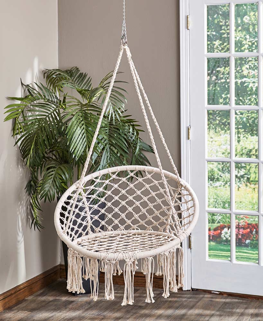 Scaun rotund tip leagan suspendat pentru casa sau gradina, cu franjuri, 150kg, crem