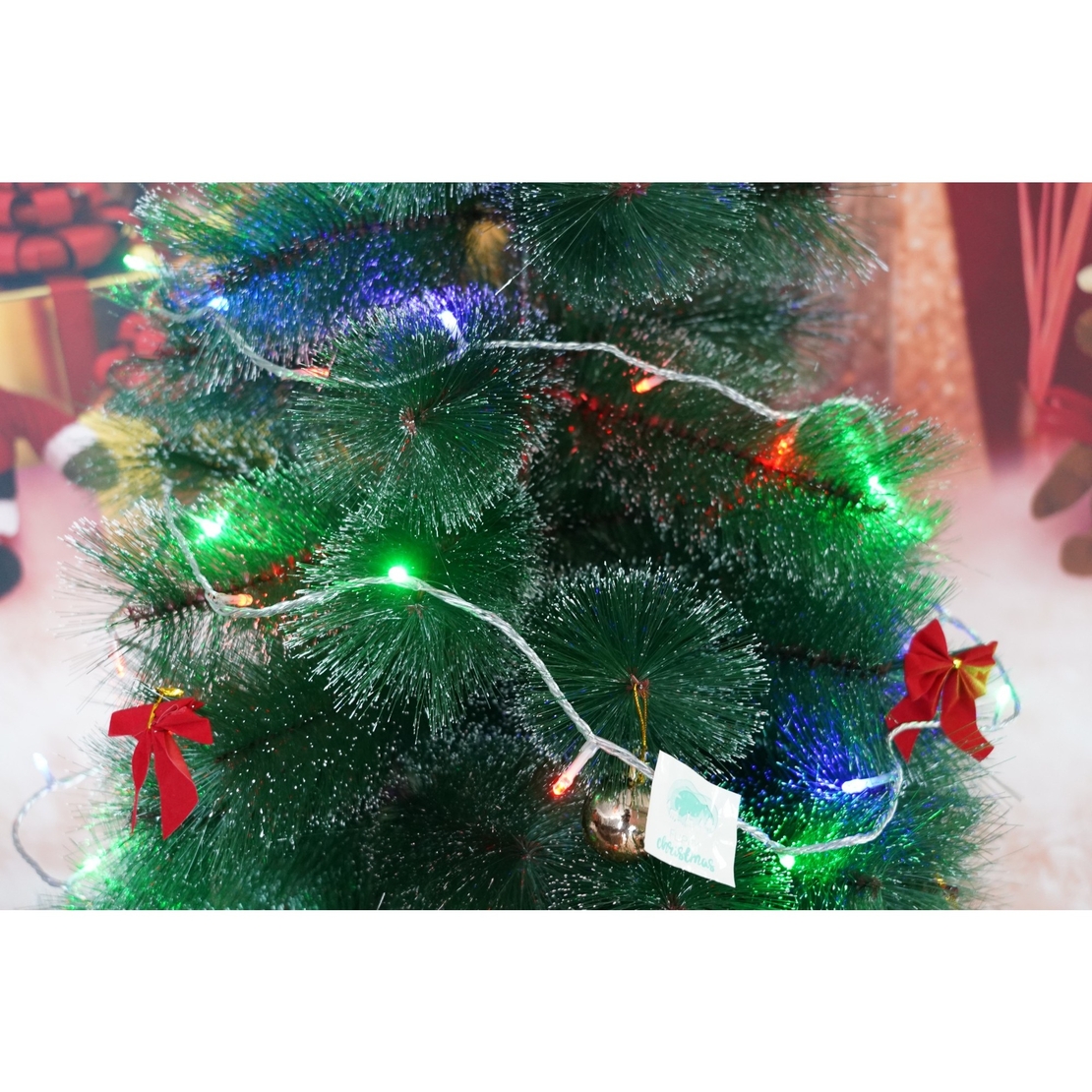 Instalatie Craciun, 25 m, 250 Led-uri ,Liniara, Rosu/Albastru/Rosu/Verde, Flash, Transformator cu telecomanda, Interconectabila, Prelungitor 3 m inclus, Fir Verde, Vafy