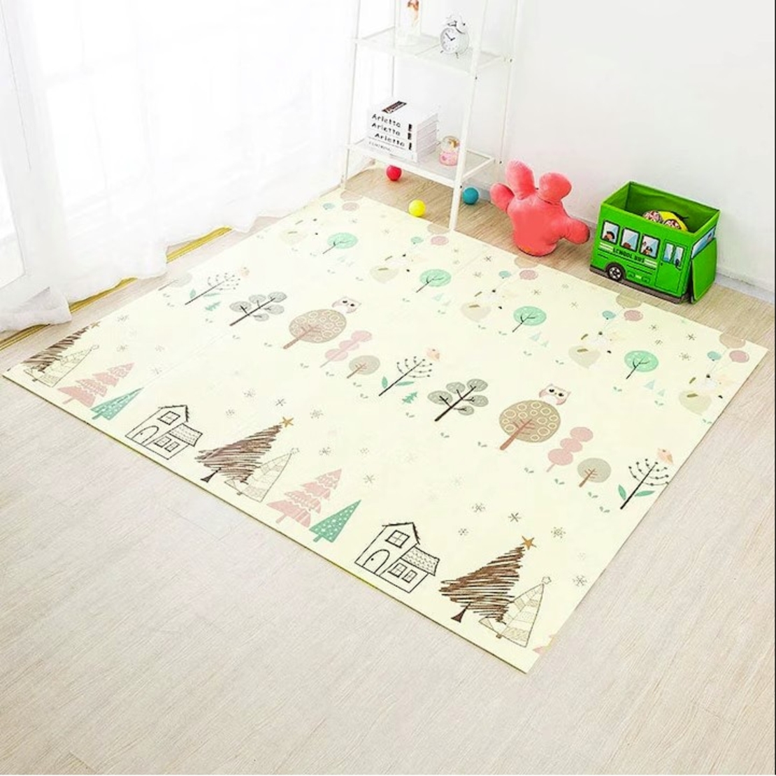 Covoras de Joaca pentru Copii Termic cu 2 Fete, Flippy, Model Vulpi si Pista de Masini, cu Spuma, Impermeabil, Antiderapant, 200cm x 180cm x 0.8cm