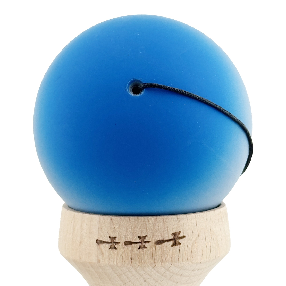 Kendama X Originala, Profesionala, Flippy, Cupe Mari KING SIZE V3, Rubber Grip, Gaura in Baza, Rulment Metalic, din lemn 18 cm, Ata 62/65 cm, Gradient Albastru/Gri/Albastru deschis