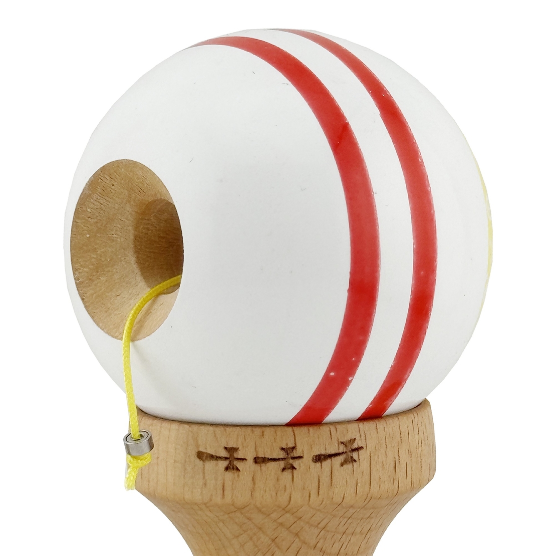 Kendama X CHICANOS Originala, Profesionala, Flippy, Big Cups V2, Super Sticky cu Cupe Mari, Rulment Metalic, din lemn 18 cm, Ata 55 cm, Auriu/Alb