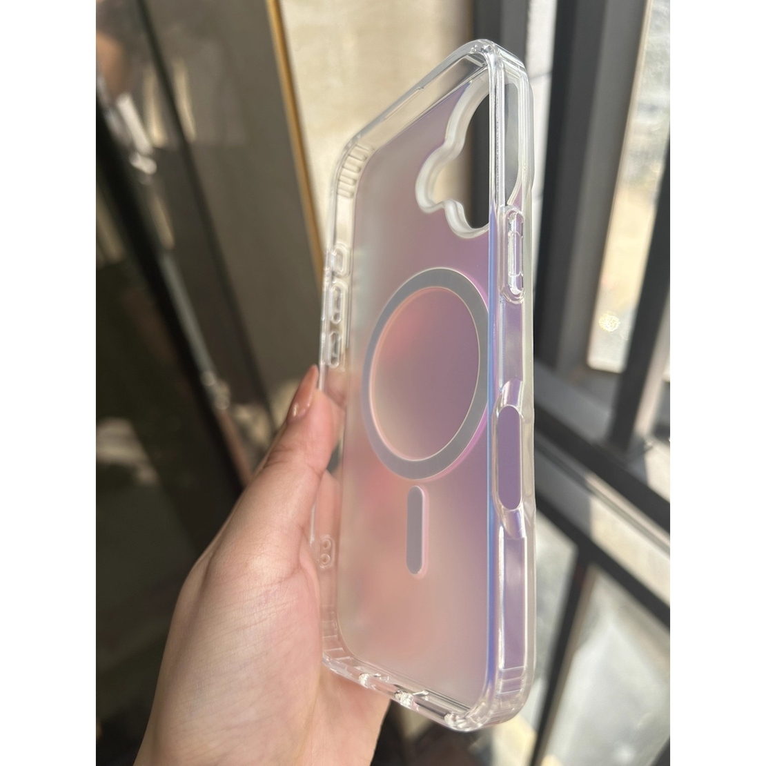Husa Telefon, Vafy, Compatibila iPhone 17, Model Cameleon, Magsafe, Schimbare Gradient de Culoare din Unghiuri Diferite, Multicolor