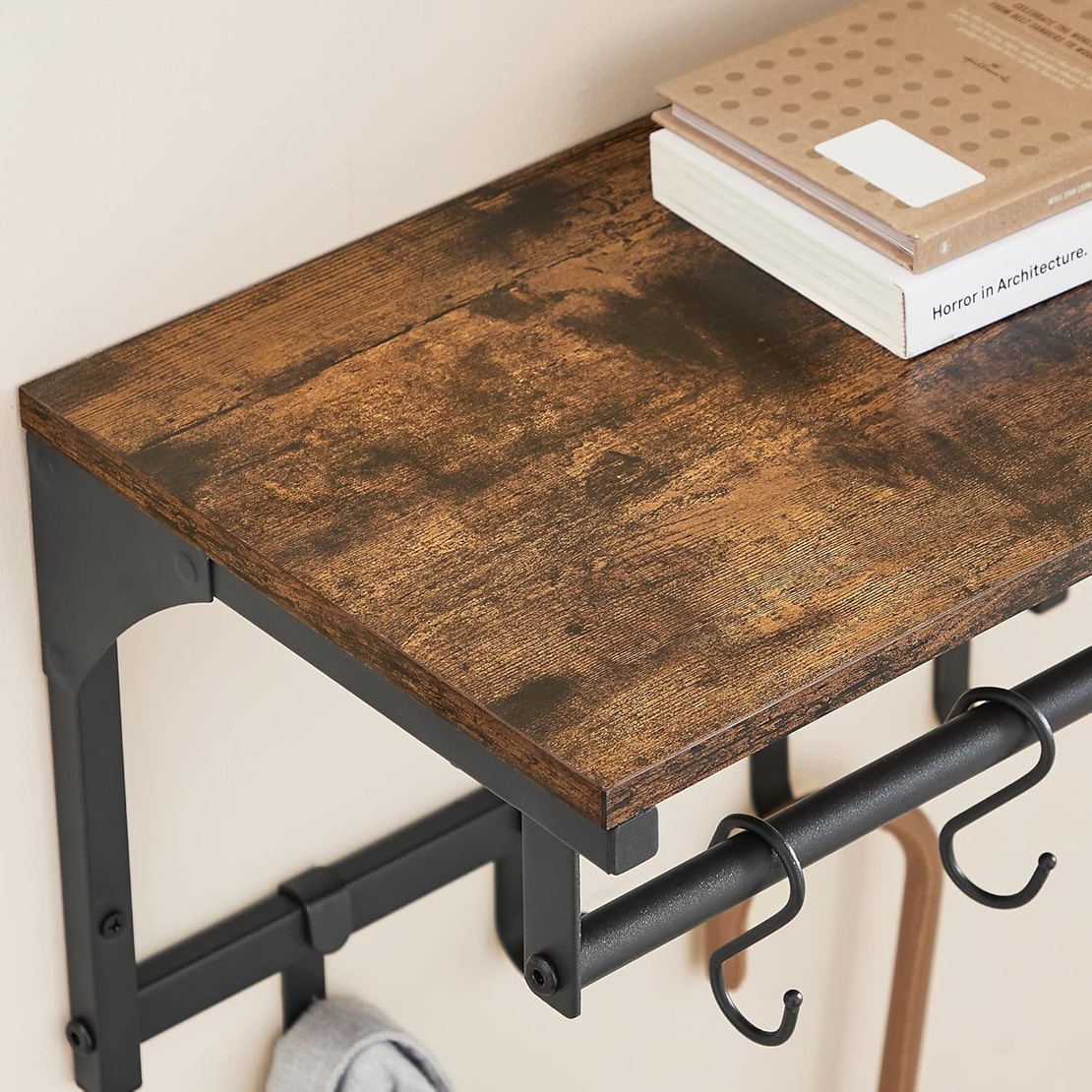 VASAGLE Cuier perete cu 8 carlige si polita, 40x24x24 cm, maro rustic si negru