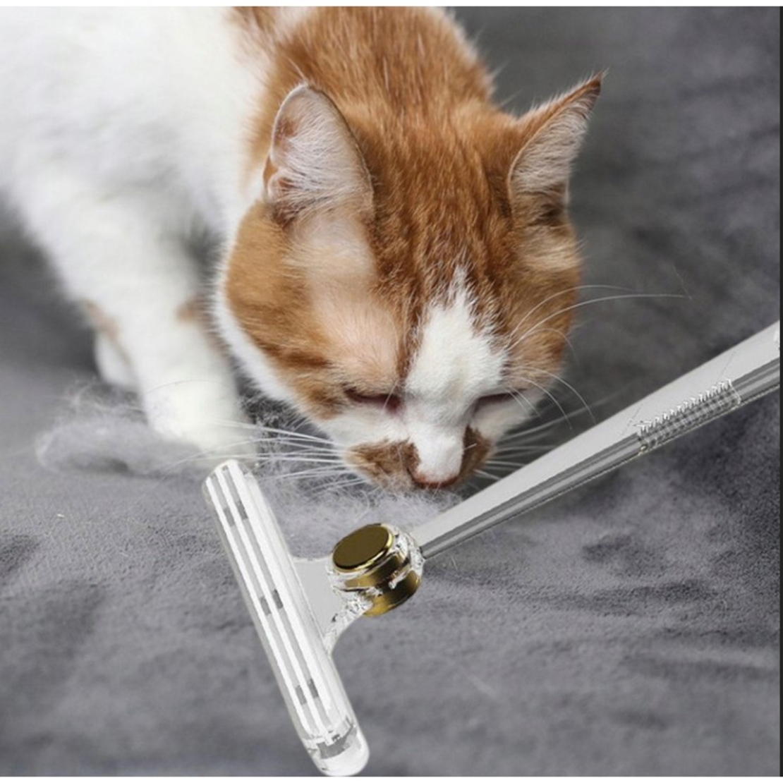 Perie de Indepartare a Scamelor, Flippy, pentru Haine si Par de Animale, cu Doua Fete, Manual, Multifunctional, 12x14.5 cm, Accesoriu pentru Casa, Alb