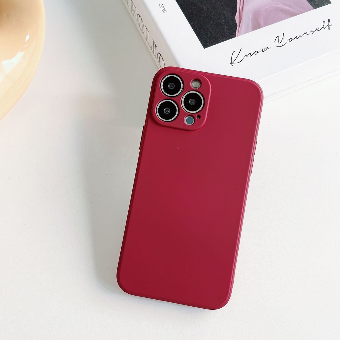 Husa pentru Apple iPhone 14 Pro Max Vafy, Liquid Silicone, cu Microfibra pe interior, Protectie Antisoc, Wine red, Claret