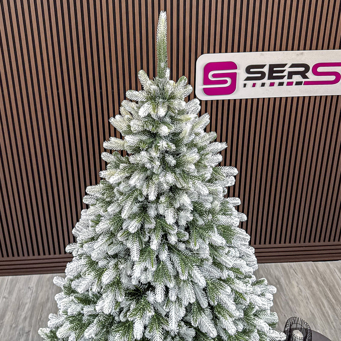 Brad artificial Christmas Deluxe by Sersimo, Polar Winter Select, integral 3D, 250 cm