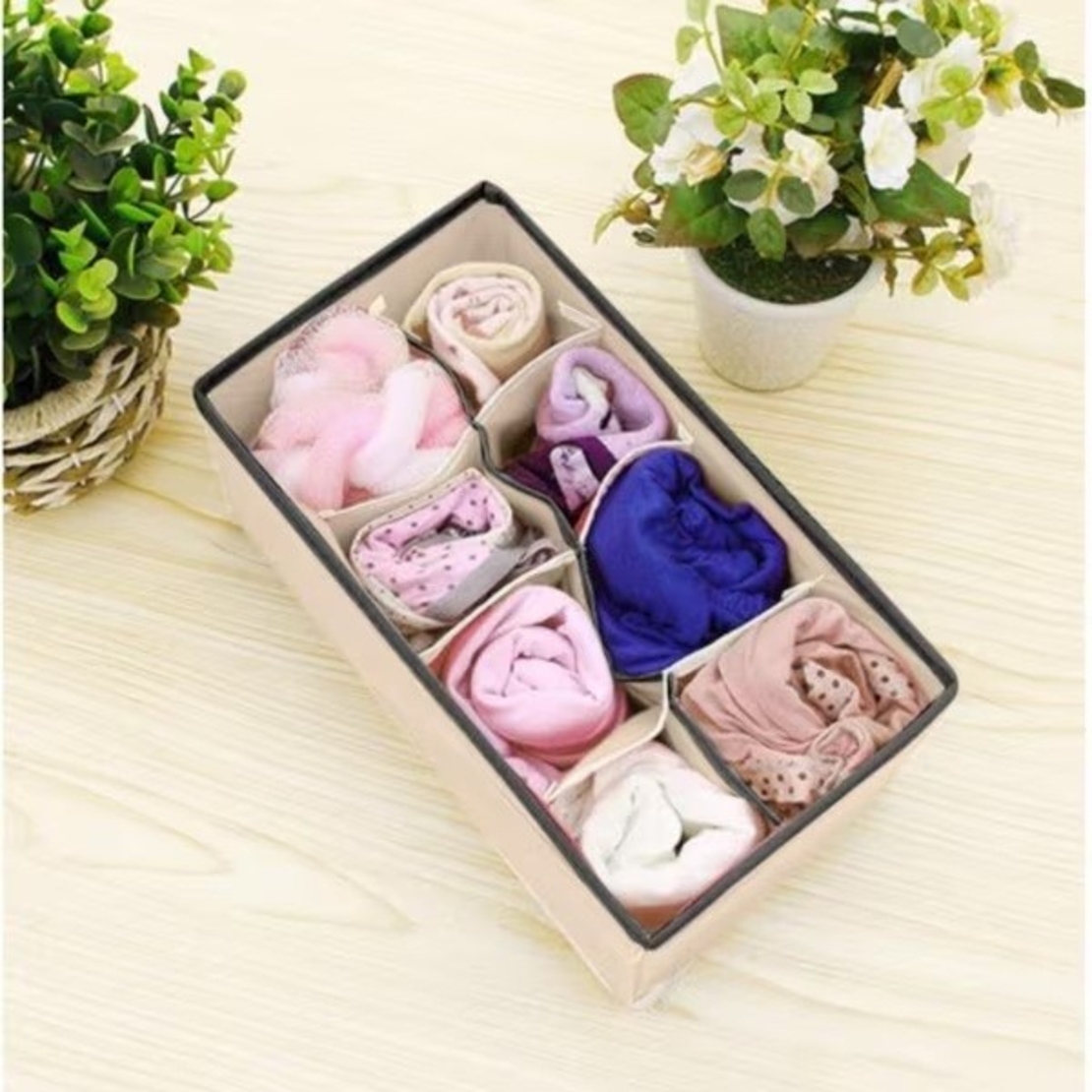 Cutie De Depozitare, Flippy, Pentru Lenjerie, Sosete Si Sutiene, Material Textil, 8 Compartimente, 32 x 16 x 10 cm, Culoare Bej