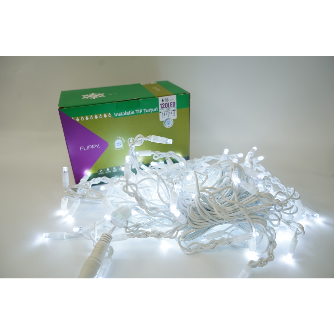 Instalatie de Craciun Vafy® Tip Franjuri cu Flash, IP65, Sectiune 5 m, 120 LED-uri, Interconectabila, Fir Alb, Alb Rece, Atentie! Nu contine Alimentator