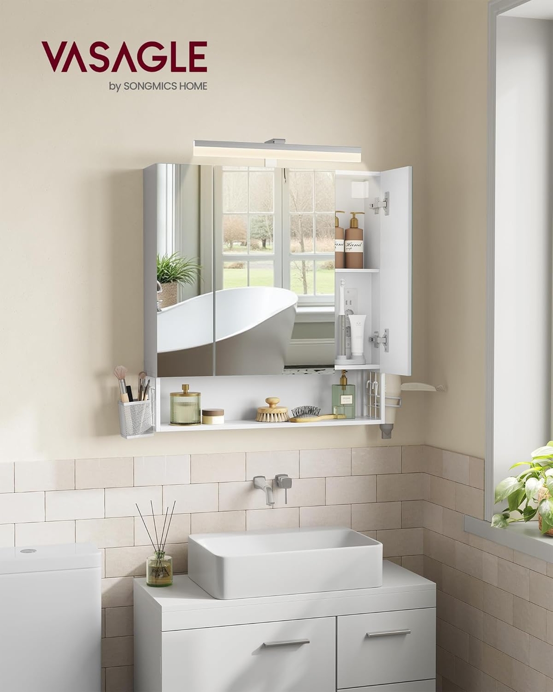 VASAGLE Dulap de baie de perete, cu oglinda si LED, prize si USB incorporate, 70x16x75 cm, alb