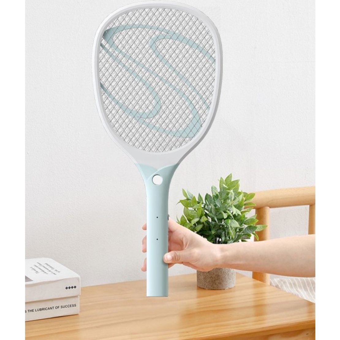 Paleta Electrica pentru Tantari, Muste sau Insecte LED, Flippy, Reincarcabila, Incarcare USB, Plastic, Casa si Gradina, Anti-insecte, Alb-Albastru