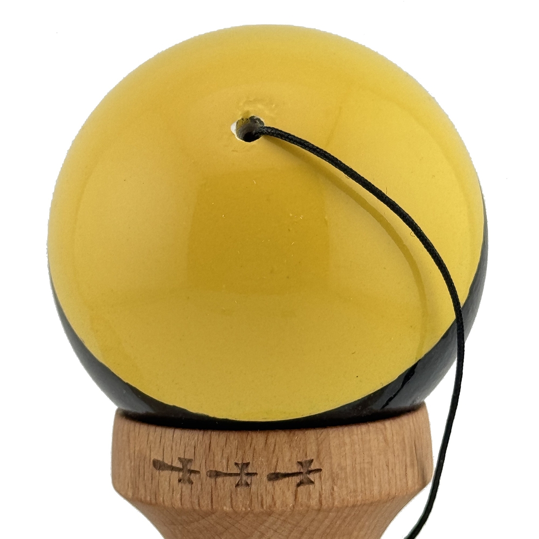 Kendama X Originala, Profesionala, Flippy, Big Cups V2, Super Sticky cu Cupe Mari, din lemn 18 cm, Rulment Metalic cu Ata 55 cm, Galben/Negru/Verde