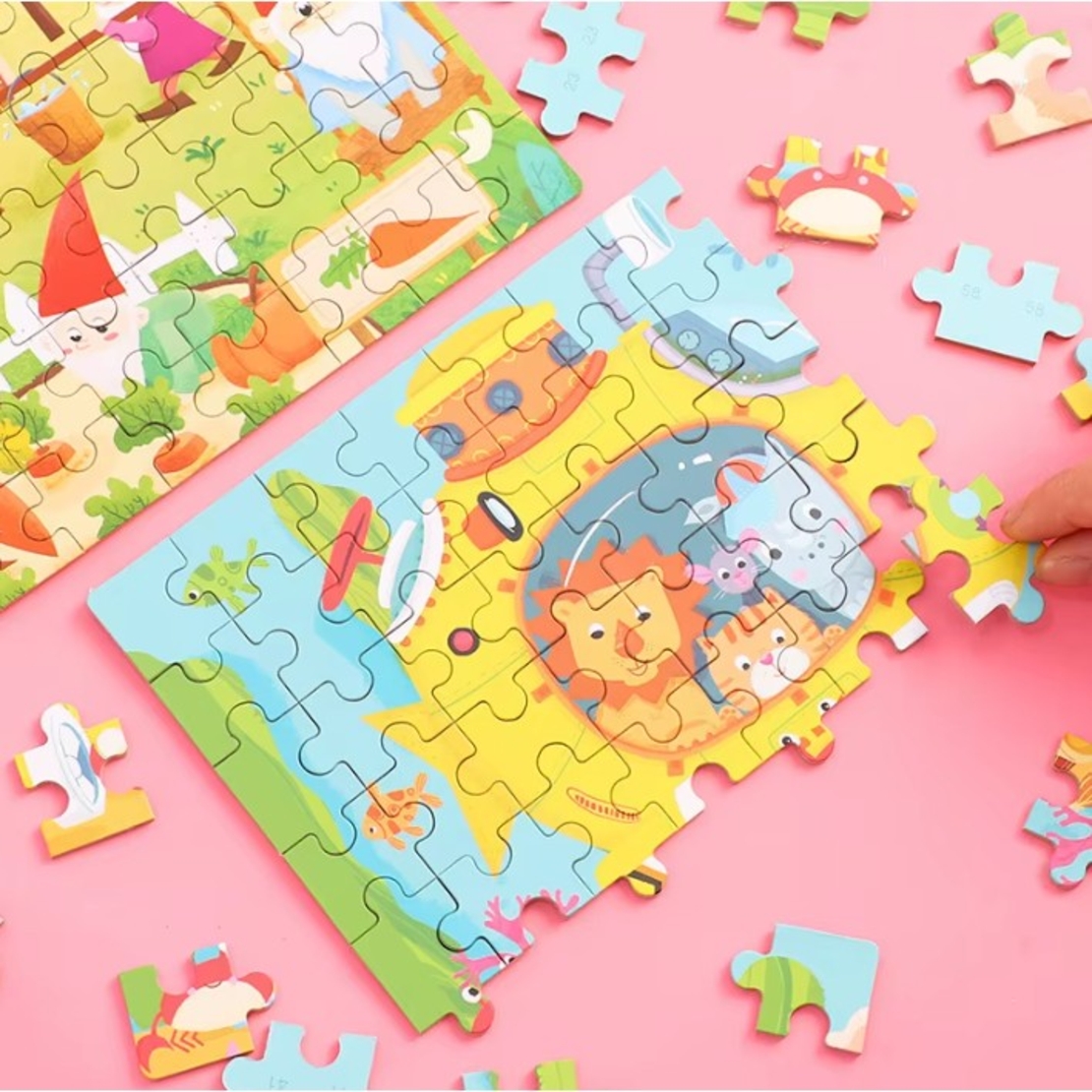 Puzzle 60 de Piese din Lemn in Cutie Metalica, Flippy, Model Submarin, Educativ, Dezvoltare Abilitati Cognitive, pentru Prescolari, 22.5x13.5 cm