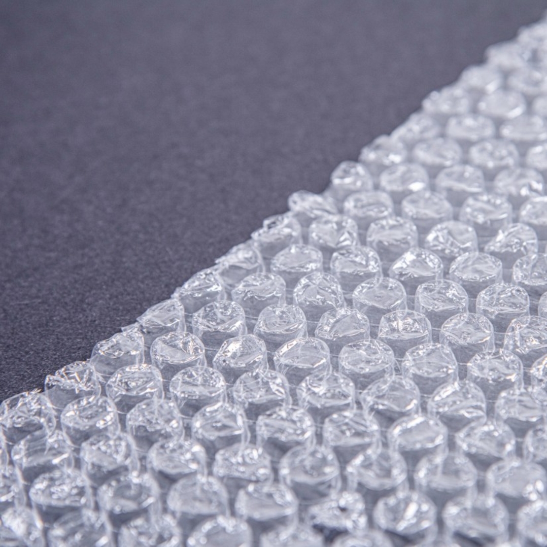 Rola Folie cu Bule, Flippy, Lungime 100 m, Latime 0.8 m, 40 Grame pe mp, pentru Ambalare si Protectie, Transparenta