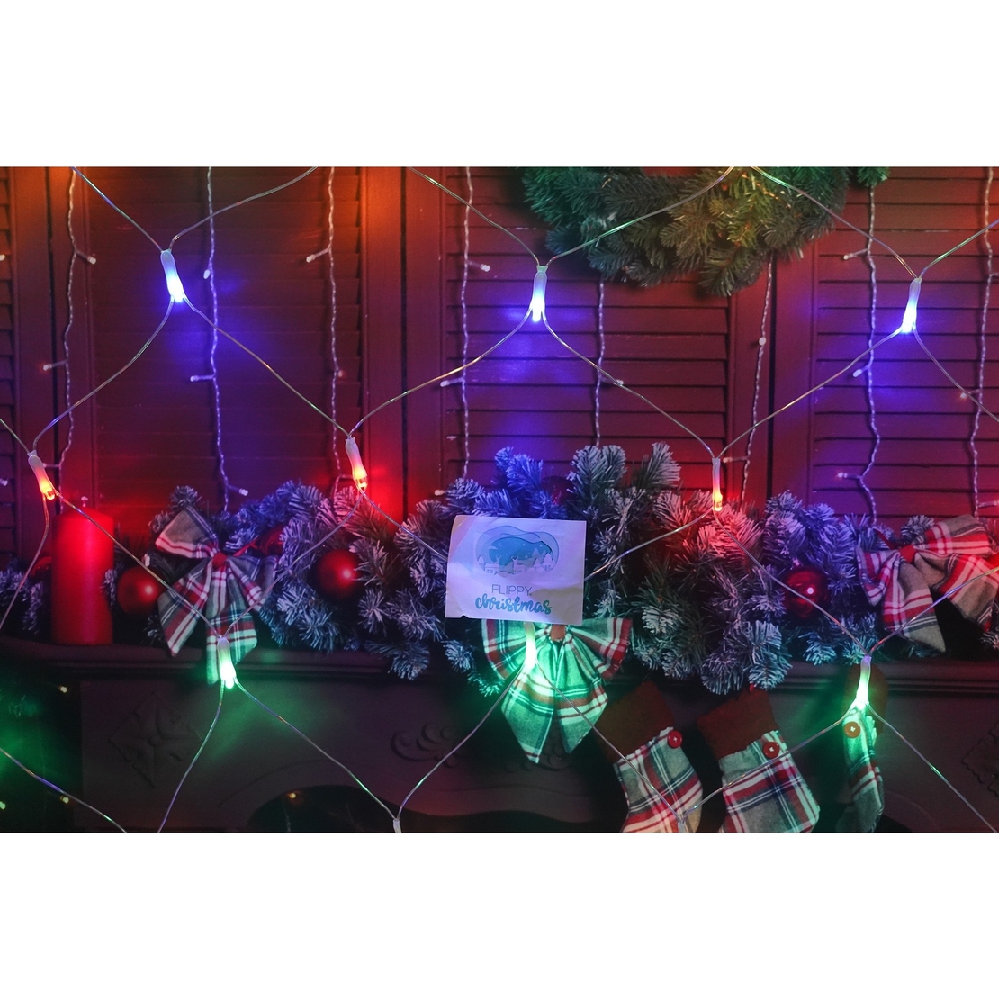 Sectiune Instalatie de Craciun Vafy, Tip Plasa, 160 LED-uri, 2 m x 2 m, 8 jocuri de lumini, Interconectabila, Fir transparent, Multicolor