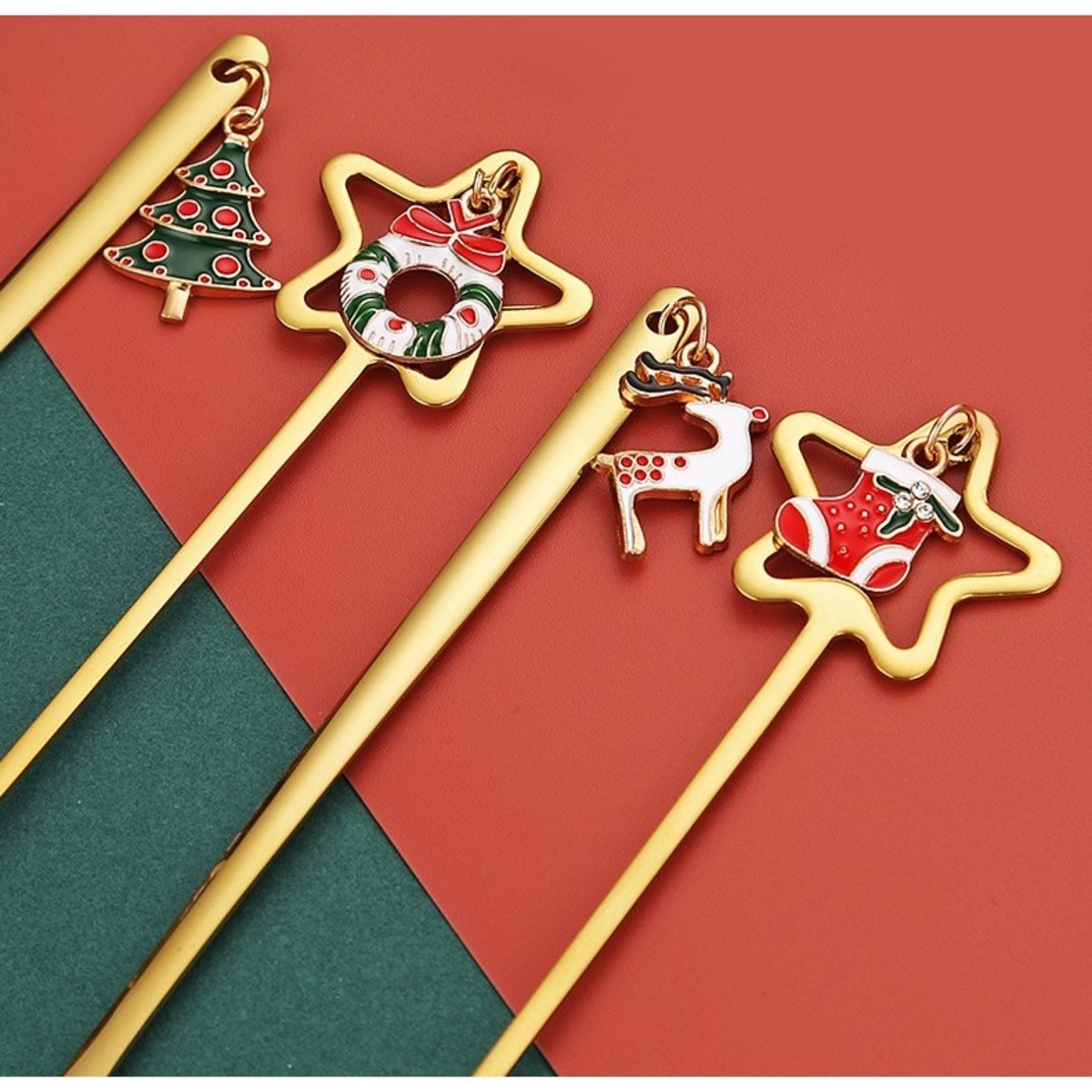 Set 4 Lingurite, Flippy, Tema Craciun, Model Carry The Merry, 4 Modele Tip Pandantiv, din Otel Inoxidabil, 19 x 16 x 2 cm, Multicolor