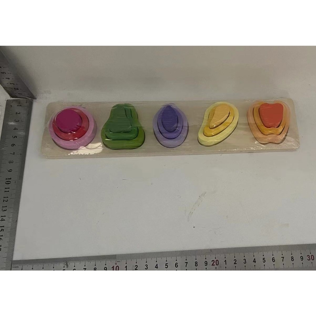 Jucarie Montessori din Lemn, Flippy, Tip Puzzle, cu 5 Forme Asimetrice, 15 Piese, Model Fructe, Educativa, Interactiva, Creativa, Materiale Non Toxice, +2 Ani, 29x6.5 cm, Multicolor