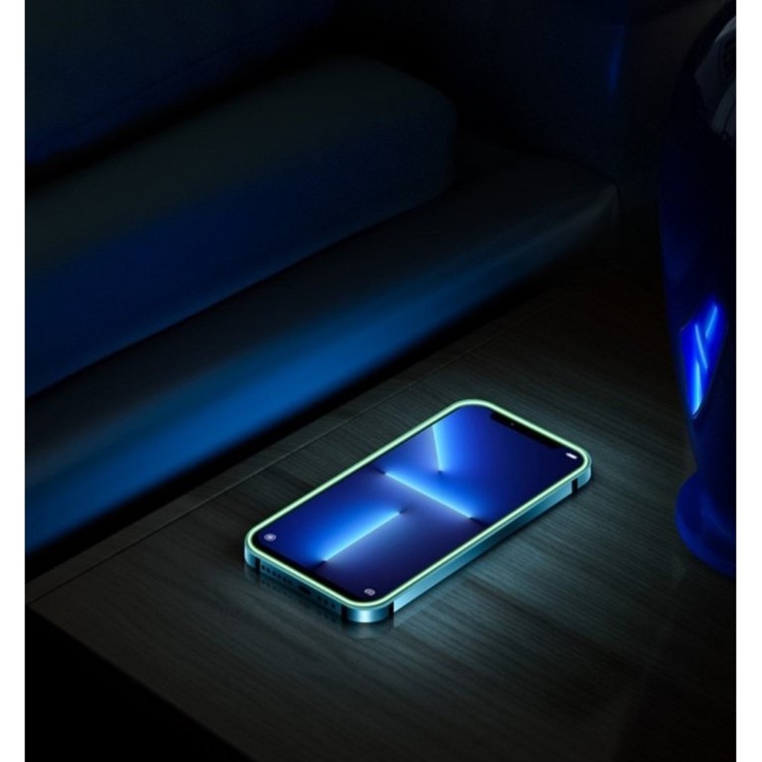 Folie Sticla Securizata Flippy, Luminous, compatibila cu Apple iPhone 12 Pro, Margine fosforescenta verde