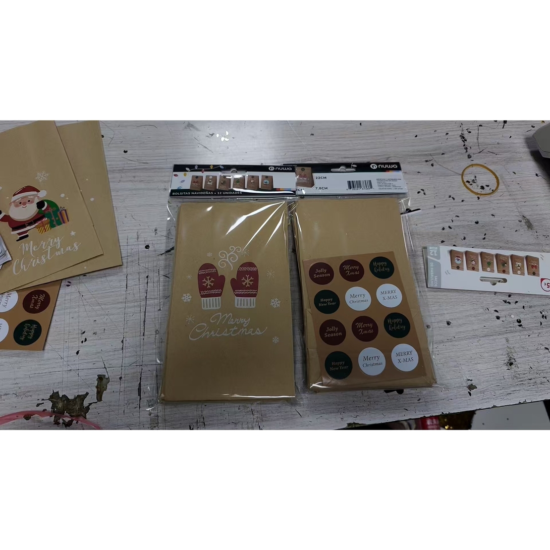 Set 12 Pungi de Cadou, Flippy, Tema Craciun, 12 Stickere Incluse, 22 x 12 x 8 cm, din Hartie, Maro