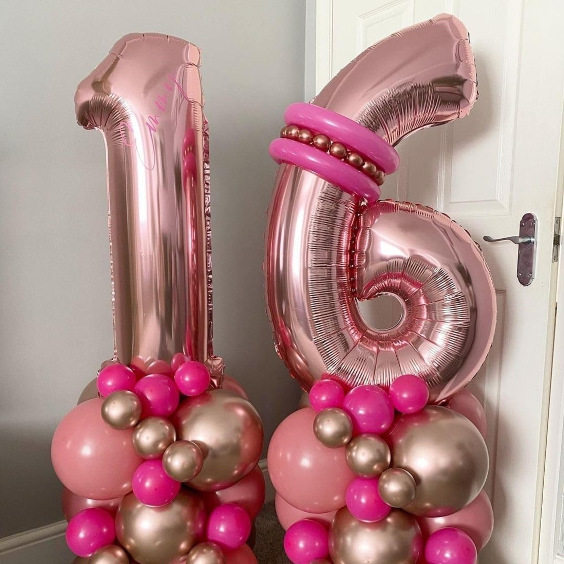 Balon din Folie Metalizata Flippy, Figurina Cifra, Tema Aniversare 40 cm, Ambalaj Individual, Pai inclus, Umflare cu Aer sau Heliu, Rose Gold, Cifra 1