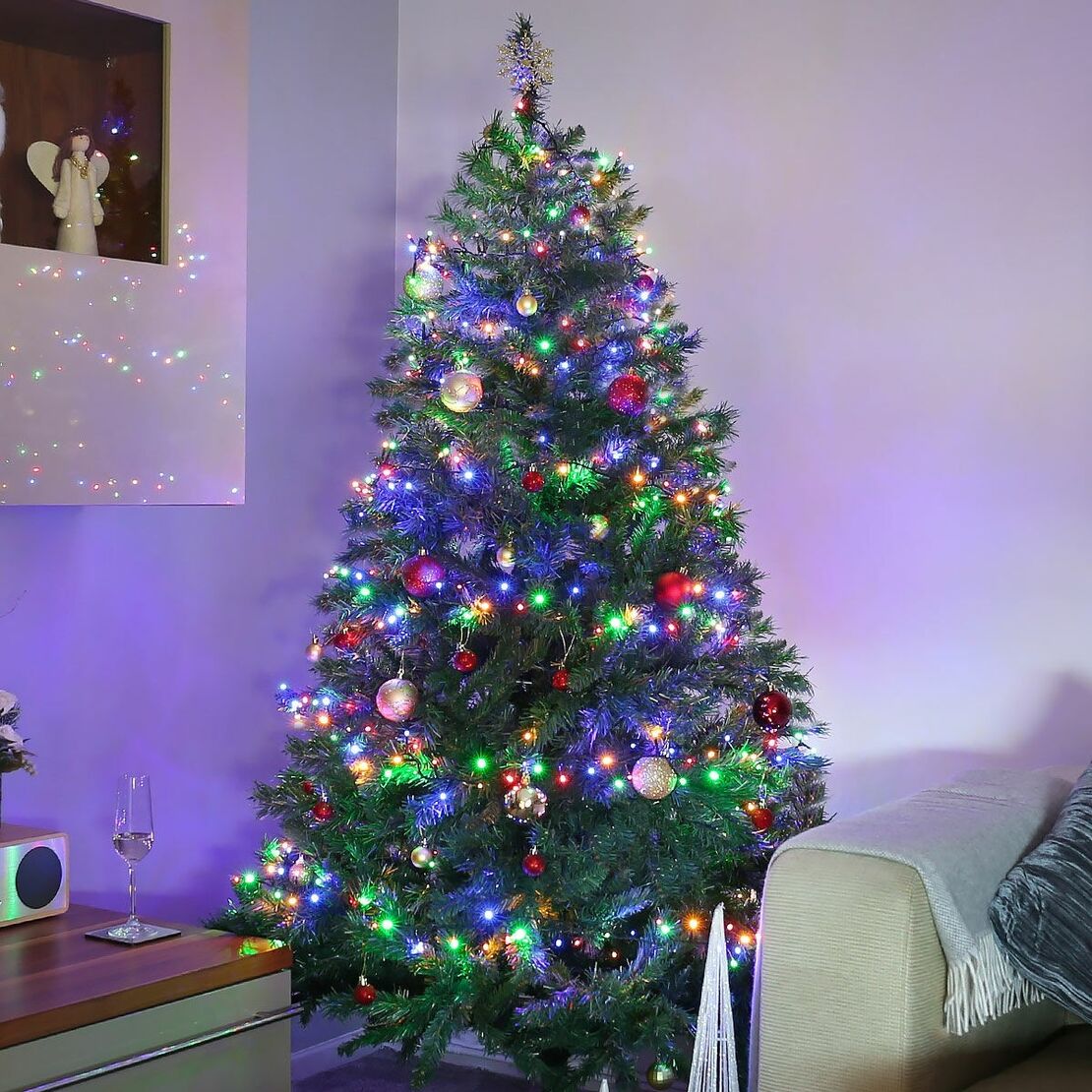 Instalatie Craciun, 90 m, 900 Led-uri ,Liniara, Multicolor, 8 jocuri de lumini, Transformator, Interconectabila, Prelungitor 3 m inclus, Fir Verde, Vafy