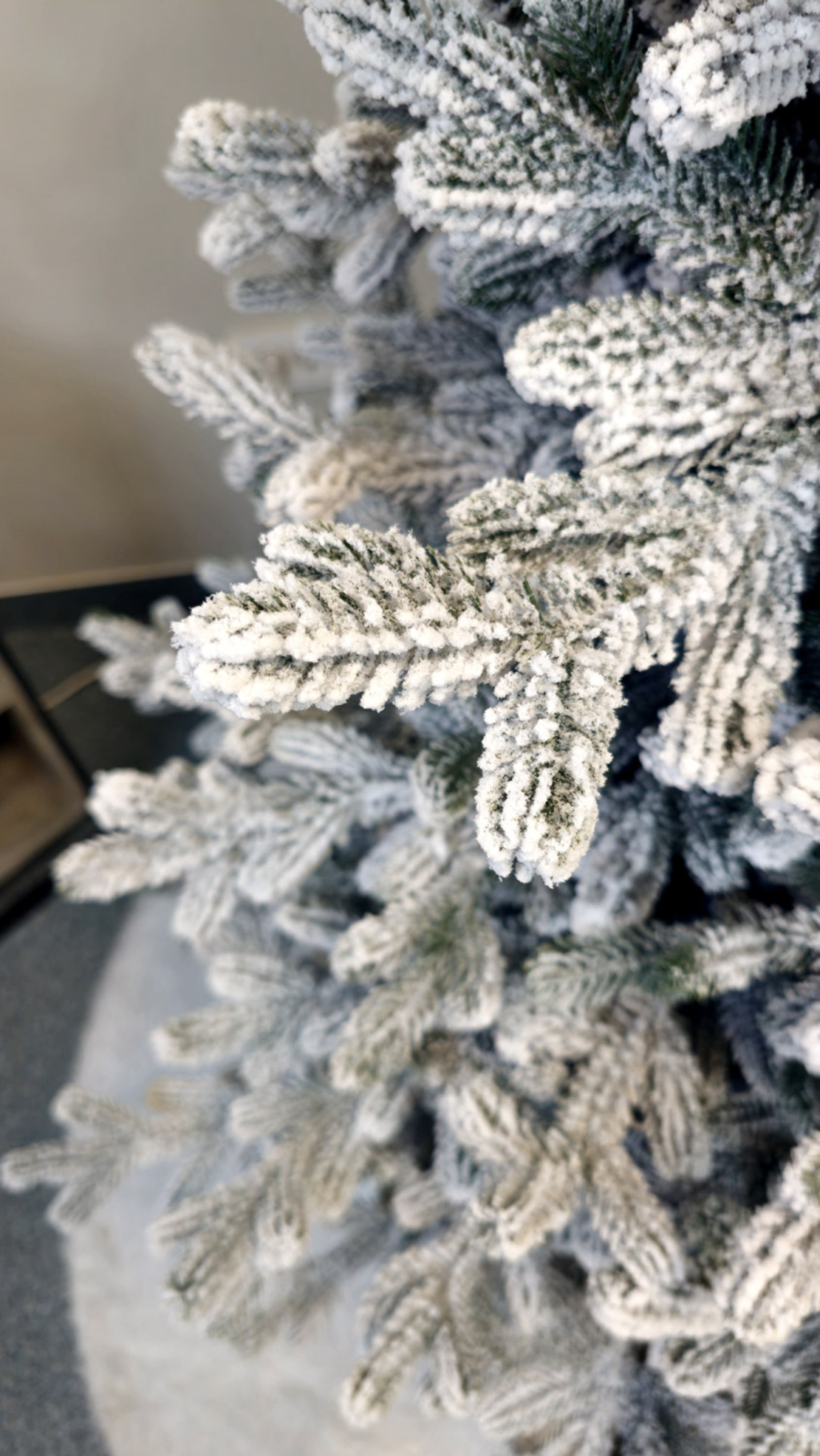 Brad artificial Christmas Deluxe by Sersimo, Viena Select nins, integral 3D, 180cm