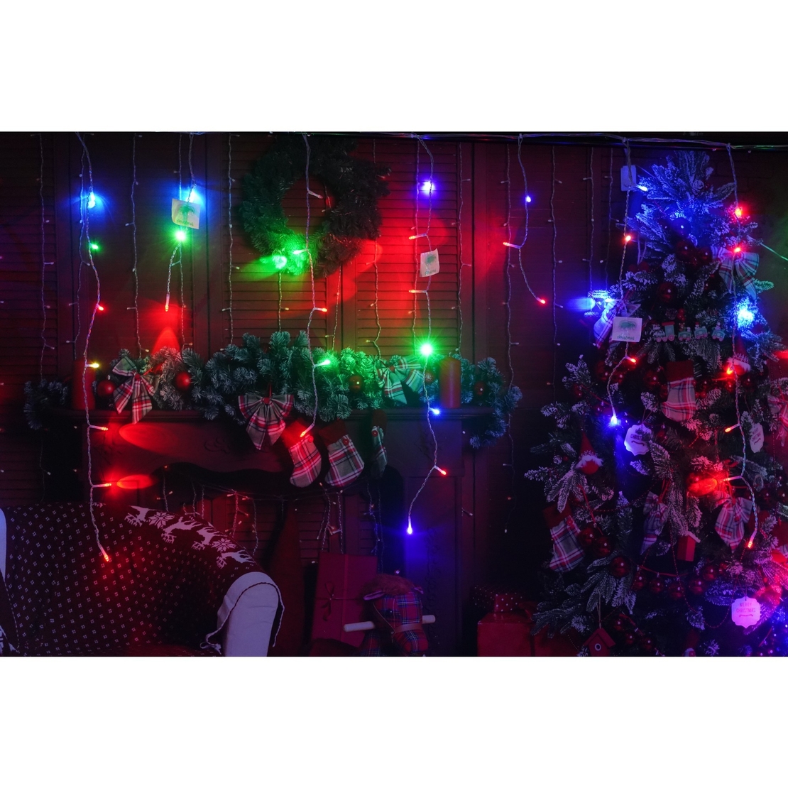 Instalatie de Craciun, Flippy®, Tip Turturi, Sectiune 5 m, 143 LED-uri, 8 Jocuri de Lumini, Fir Alb, Lumina RB-RG, IP44, Interconectabila