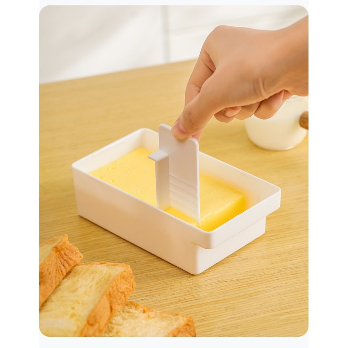 Cutie de Unt, Vafy, cu Capac, Multifunctionala, cu Spatula Portionare, 15.9 x 8.8 x 4.9 cm, Alb