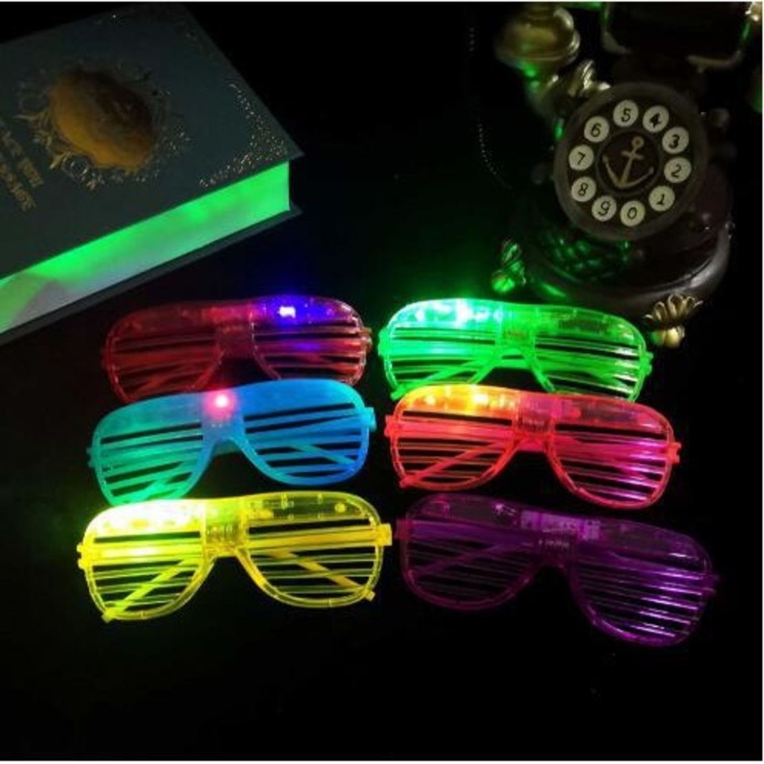 Ochelari de Petrecere cu LED, Flippy, Model Grilaj, din Plastic, 3 Moduri de Iluminat, Marime Universala, Multicolor
