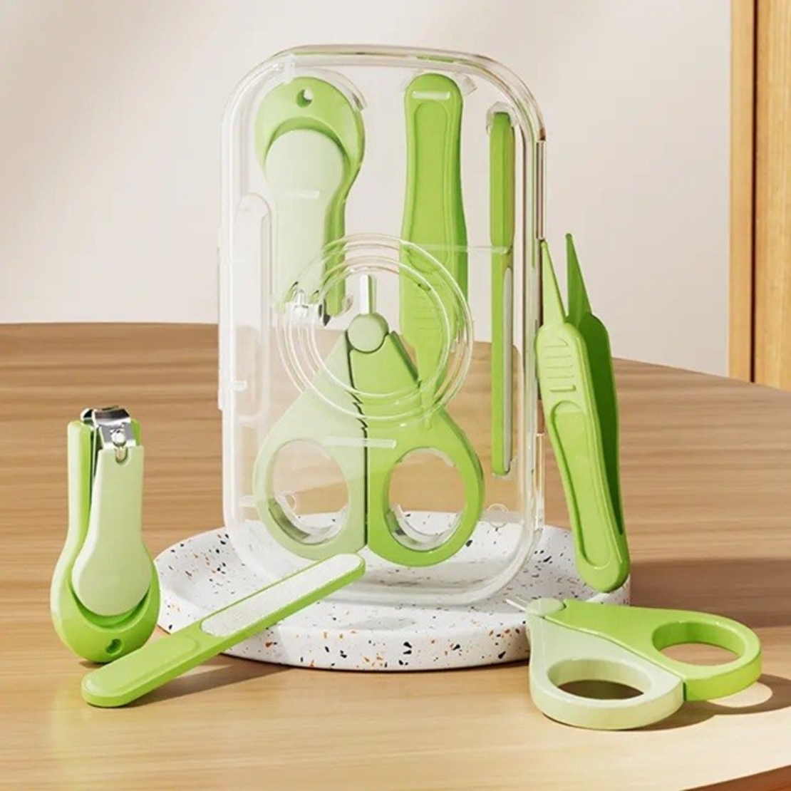 Set 4in1 de Ingrijire Unghii pentru Bebelusi, Flippy, Cutie de Depozitare Texturata, 0-6 Ani, 13.6x8x2 cm, Verde