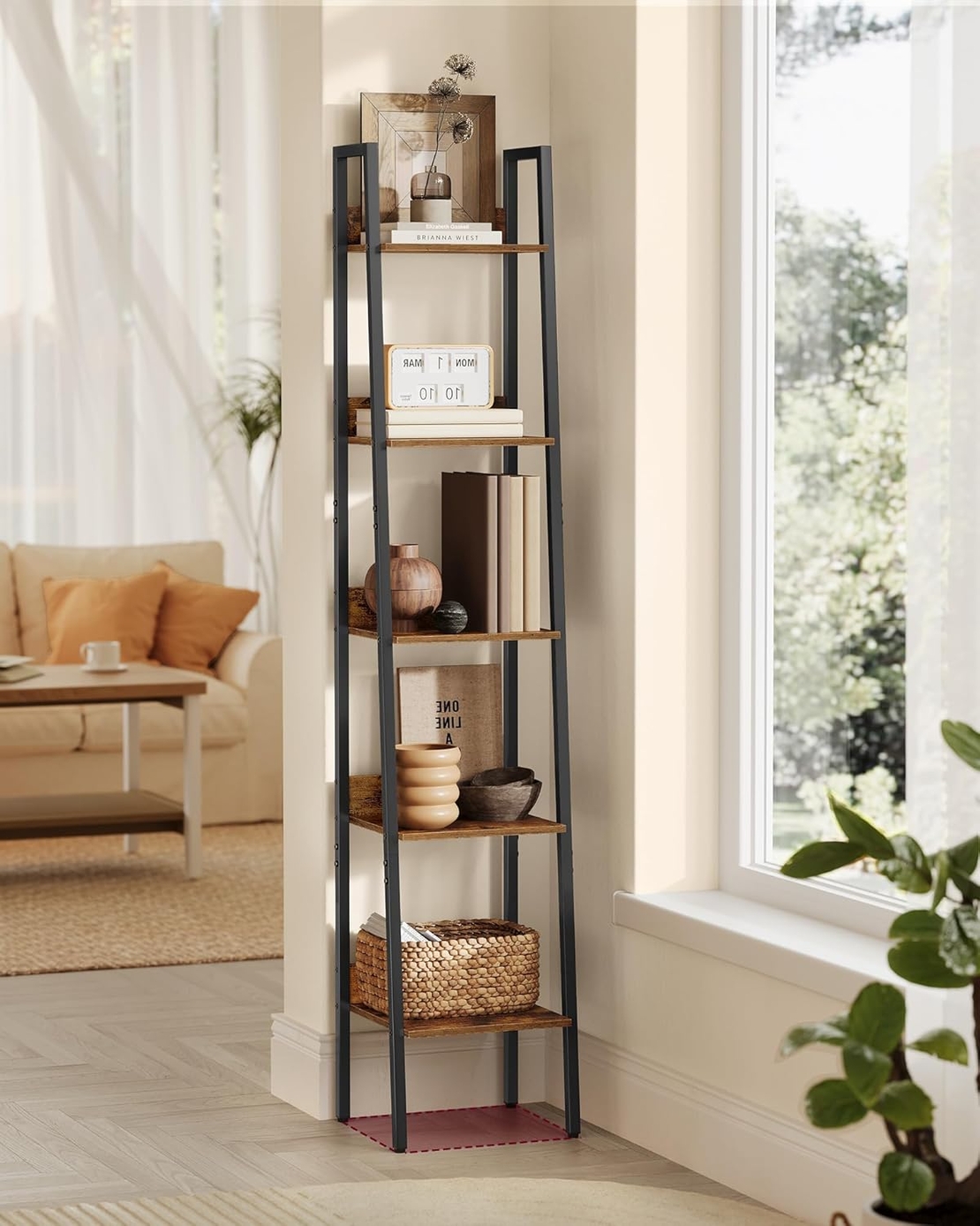 VASAGLE Biblioteca tip scara cu 5 rafturi, design industrial, cadru metalic si rafturi din PAL, 34x30x170 cm, maro rustic
