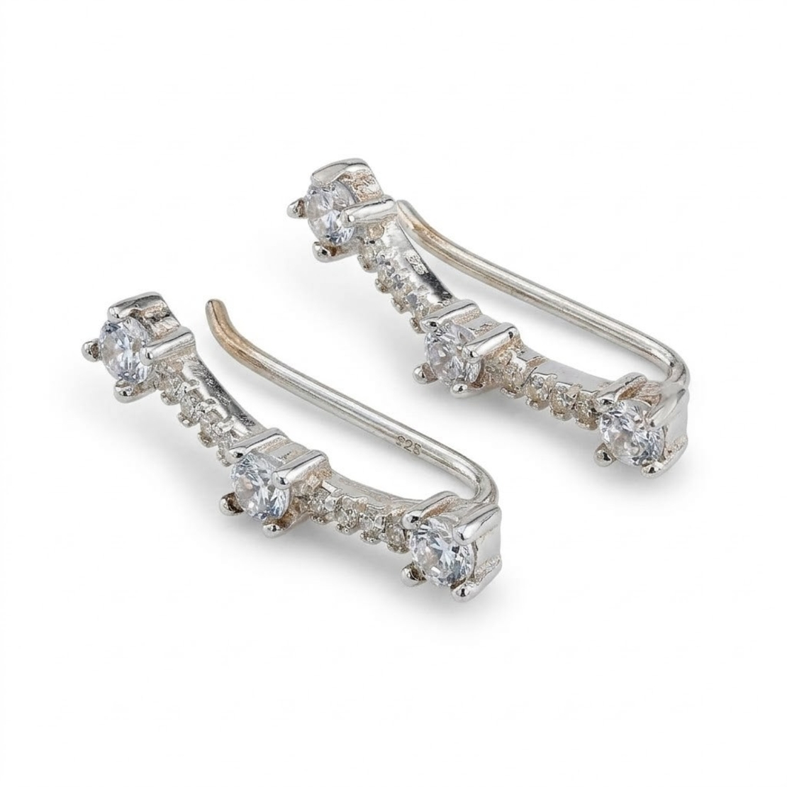 Cercei din Argint 925, Jolie Silver, pentru Dama, Model Bagheta pe Lob cu Pietre, 2.37 g, Design Fin si Romantic, Argintiu
