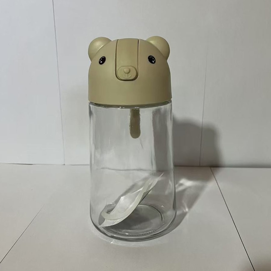 Recipient de ulei, Vafy, Model Ursulet, Sticla pentru Lichide de Bucatarie, Inchidere Deschidere Automata, 18.5 x 13 cm, Volum 630 ml, Bej
