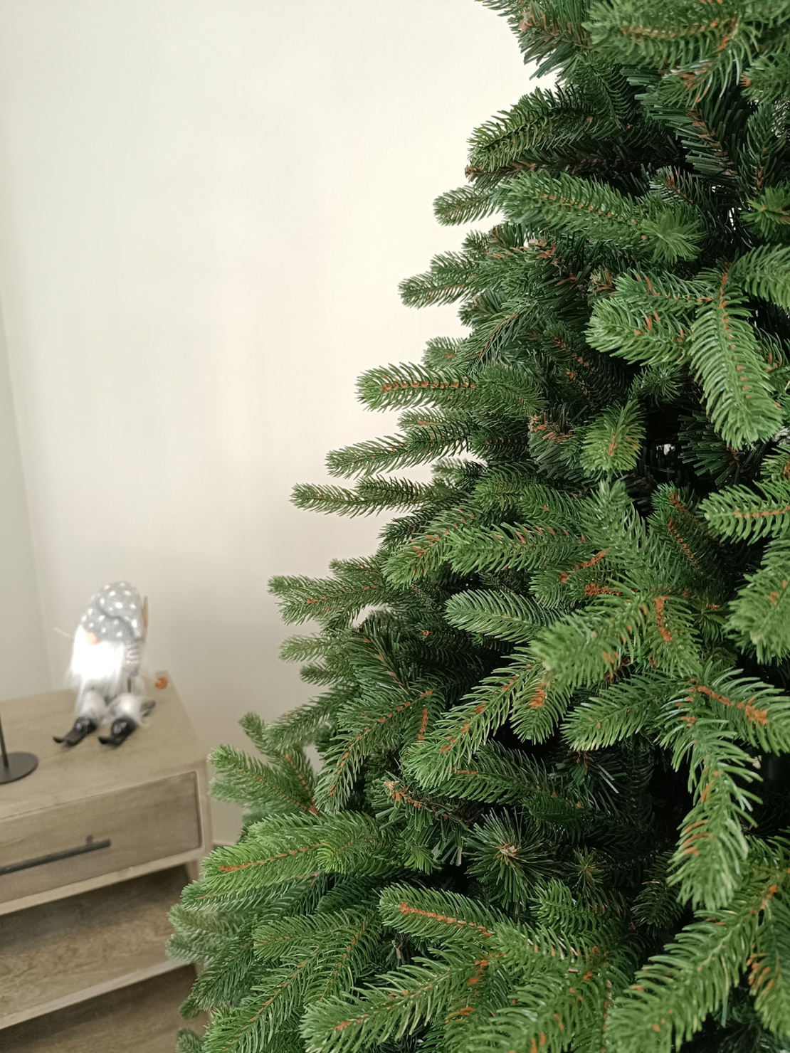 Brad artificial Christmas Deluxe by Sersimo, Carpati, 2D+3D, 230cm