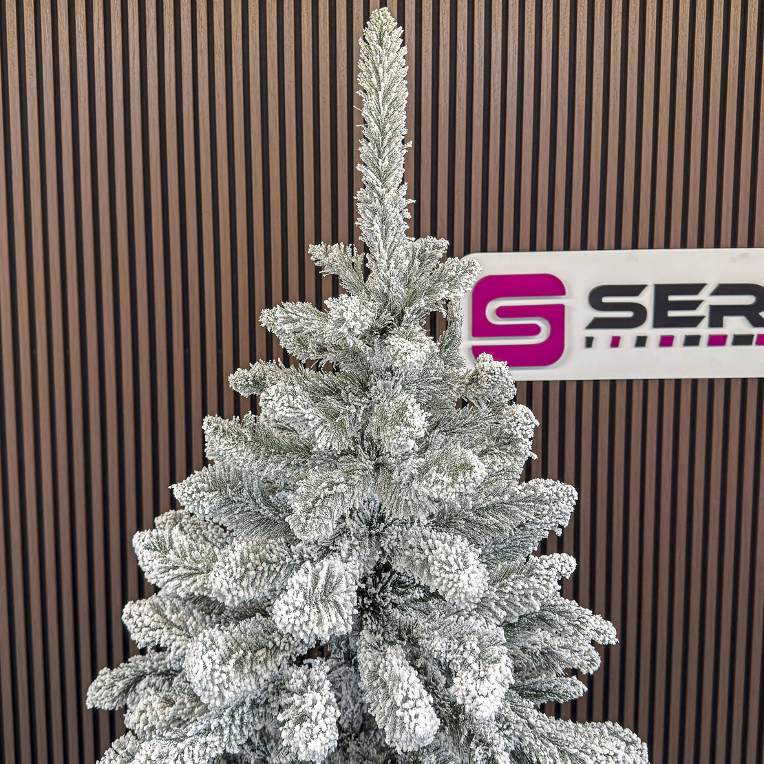 Brad artificial Christmas Deluxe by Sersimo, Victoria nins, 2D, 250cm