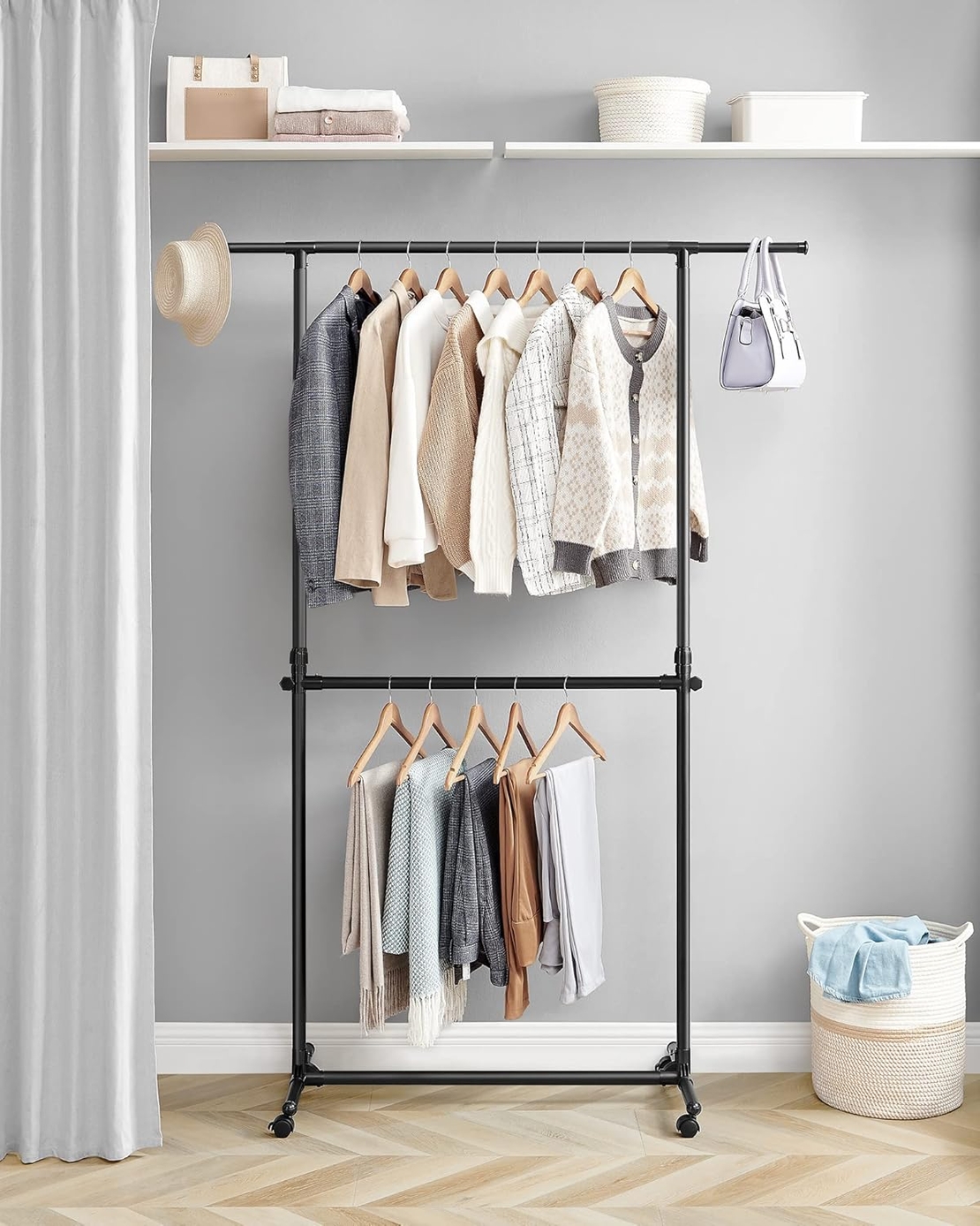 SONGMICS Suport haine cu doua bare, roti blocabile, inaltime reglabila, cadru metalic, 101x49x113-180 cm, negru