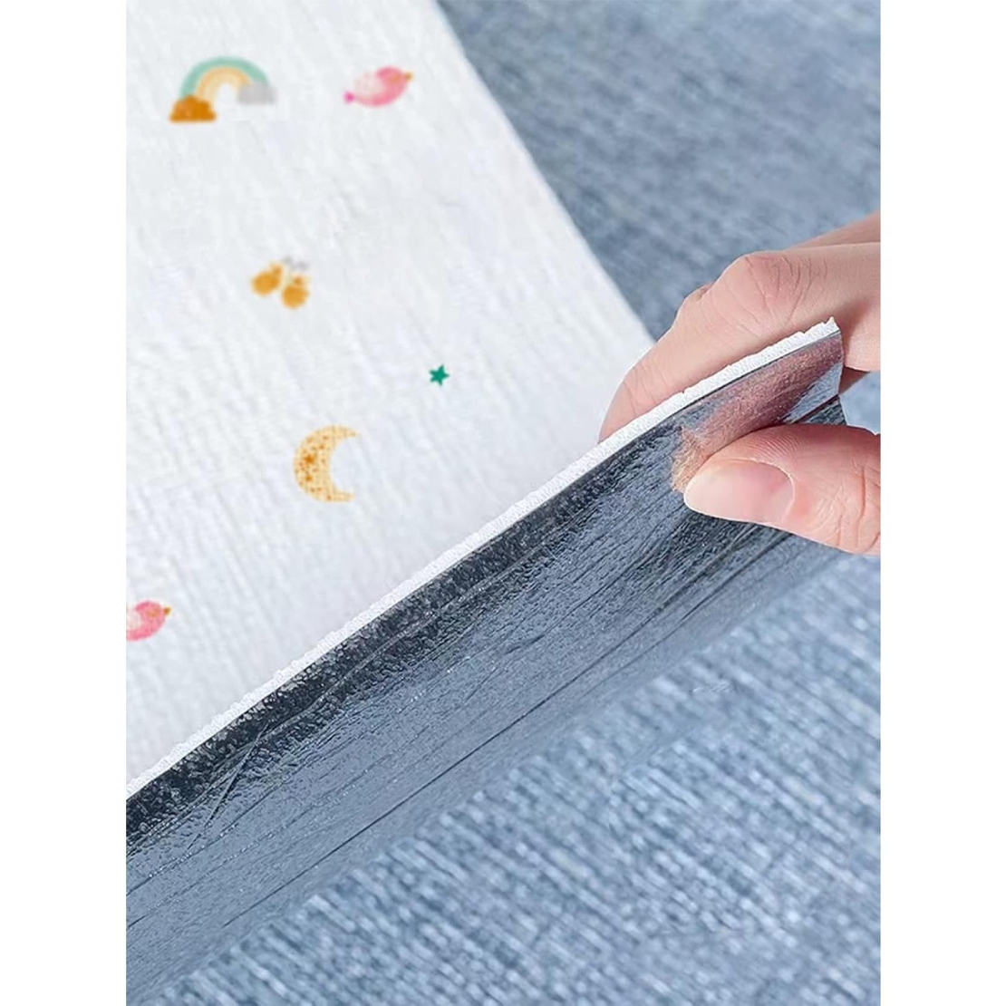 Rola Autoadeziva pentru Perete, Vafy, din Panza, 10 m, Rezistenta la Umezeala, 2.5 mm Grosime, Model Girafa si Elefant, Multicolor