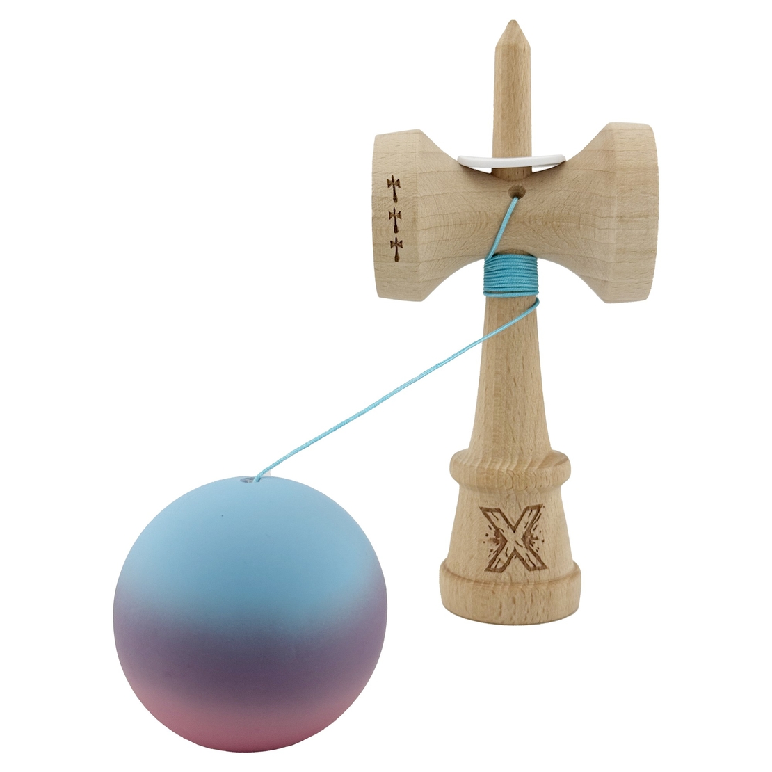 Kendama X Originala, Profesionala, Flippy, Cupe Mari KING SIZE V3, Rubber Grip, Gaura in Baza, Rulment Metalic, din lemn 18 cm, Ata 62/65 cm, Gradient Albastru deschis/Mov/Roz
