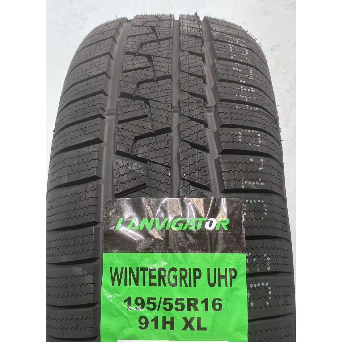 Anvelopa Iarna UHP LANVIGATOR 195/55R16 91H XL, Aderenta Sporita pe Zapada si Umed, Confort si Durabilitate