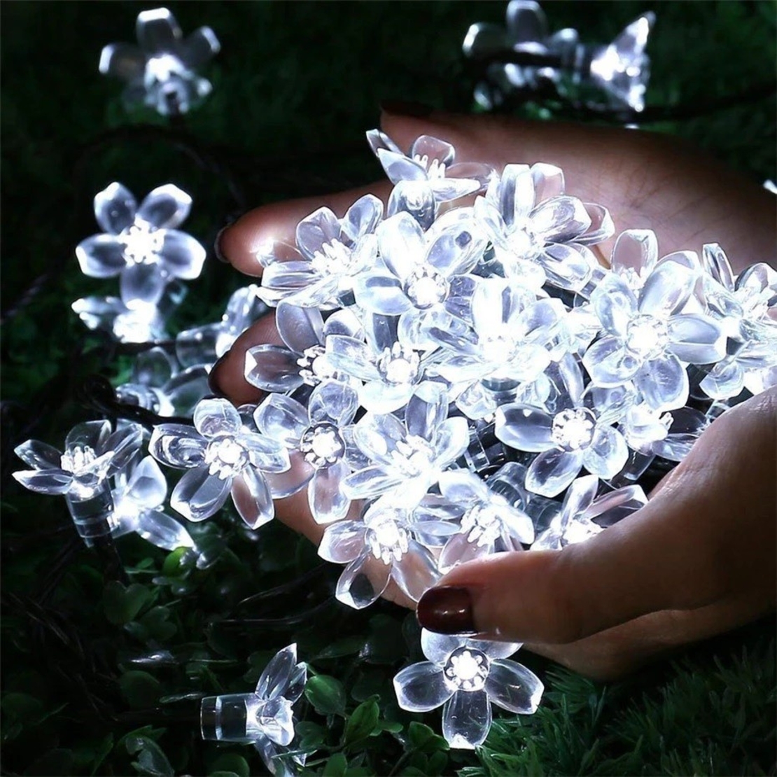 Instalatie Craciun, 6.5 metri, 30 Becuri LED tip Flori de cires, pentru exterior cu incarcare solara, Alb rece, Vafy