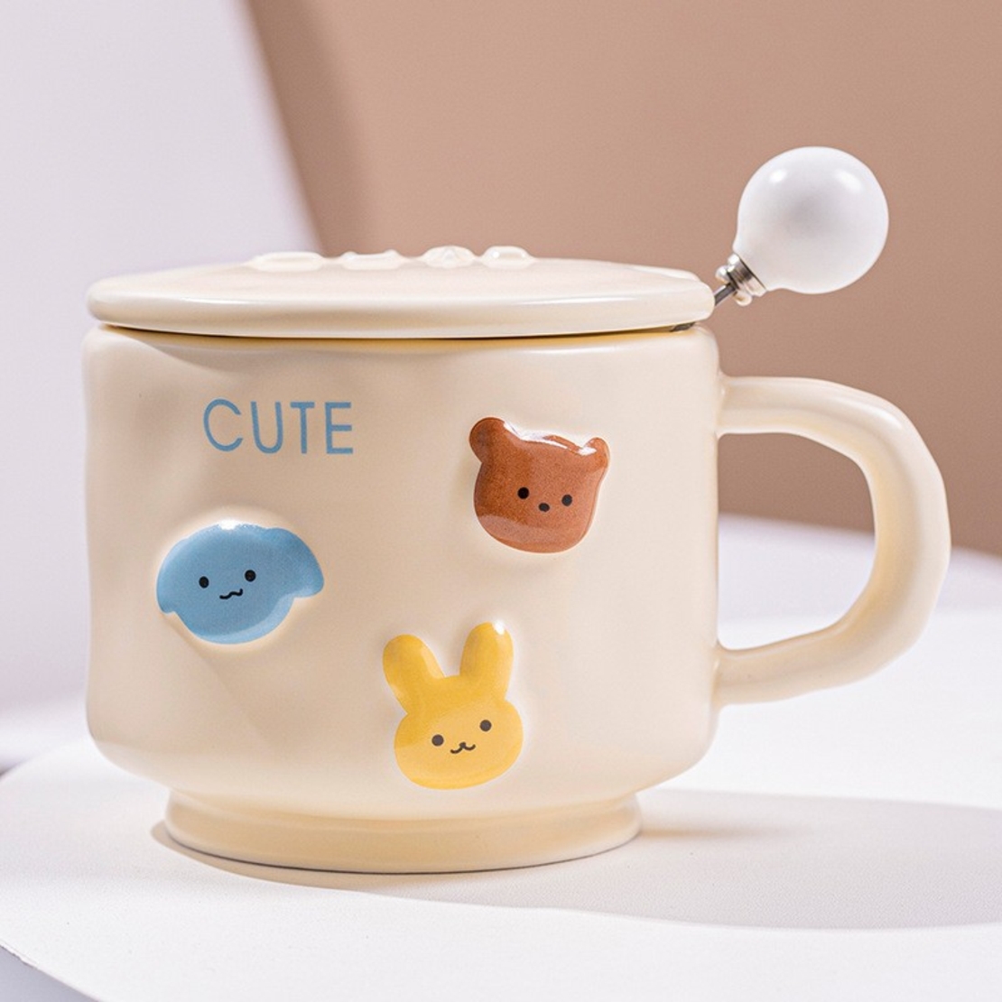 Cana ceramica, Flippy, din Portelan, print Figurine Animalute, Cana penru Copii, Model CUTE, Cana cu Lingura si Capac, Ceasca pentru Cafea, Ceai, 400ml Galben