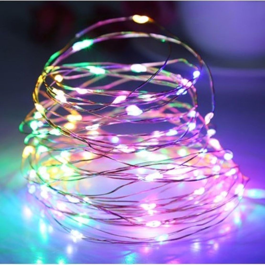 Instalatie Craciun, 10 metri, 100 LED-uri, multicolor RGB, sincronizare muzica, telecomanda 12 de functii, USB, fir cupru, liniar, interior/exterior, Flippy
