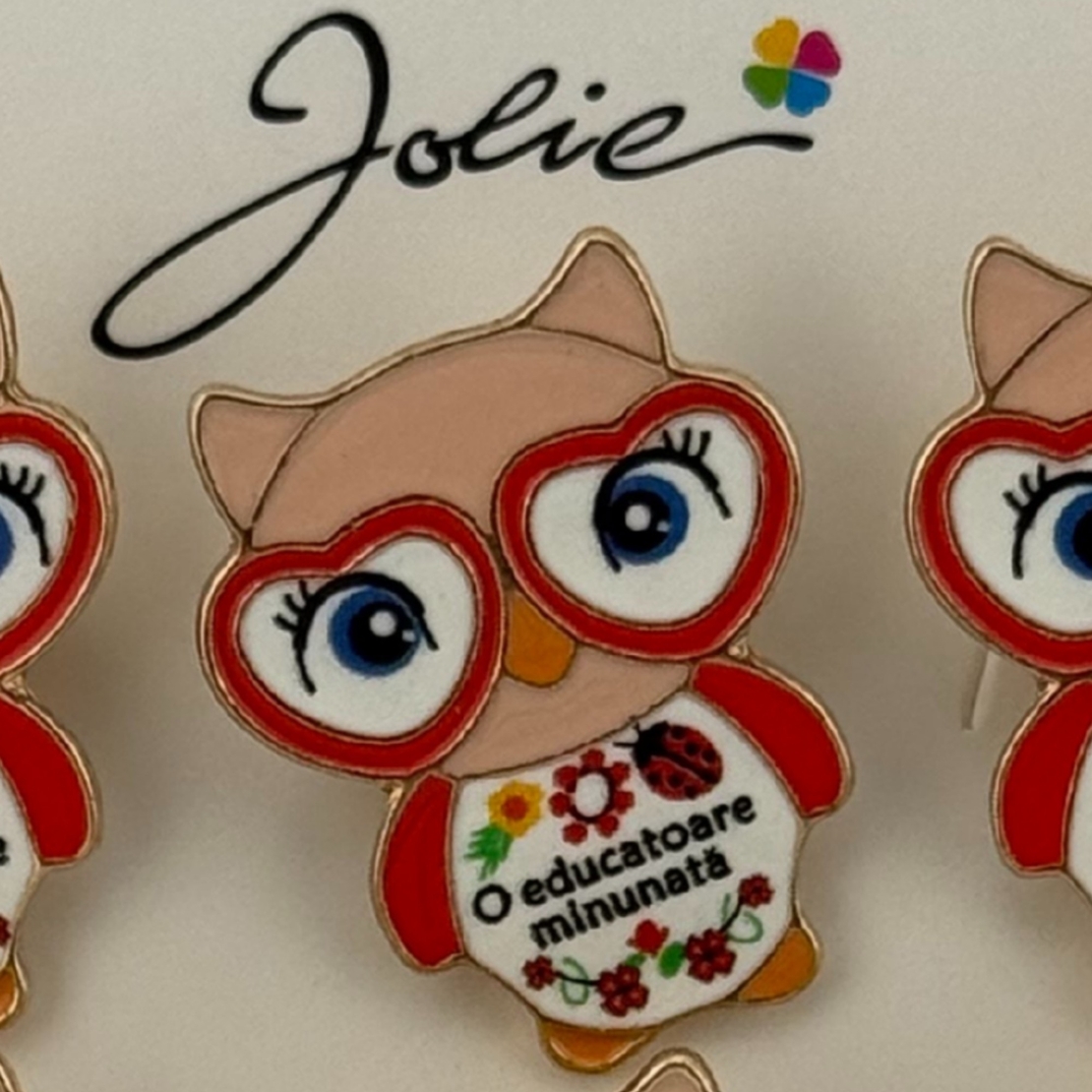 Set 12 Brose Martisor Primavara, Jolie, Model Bufnita ,cu Mesaj O Educatoare Minunata