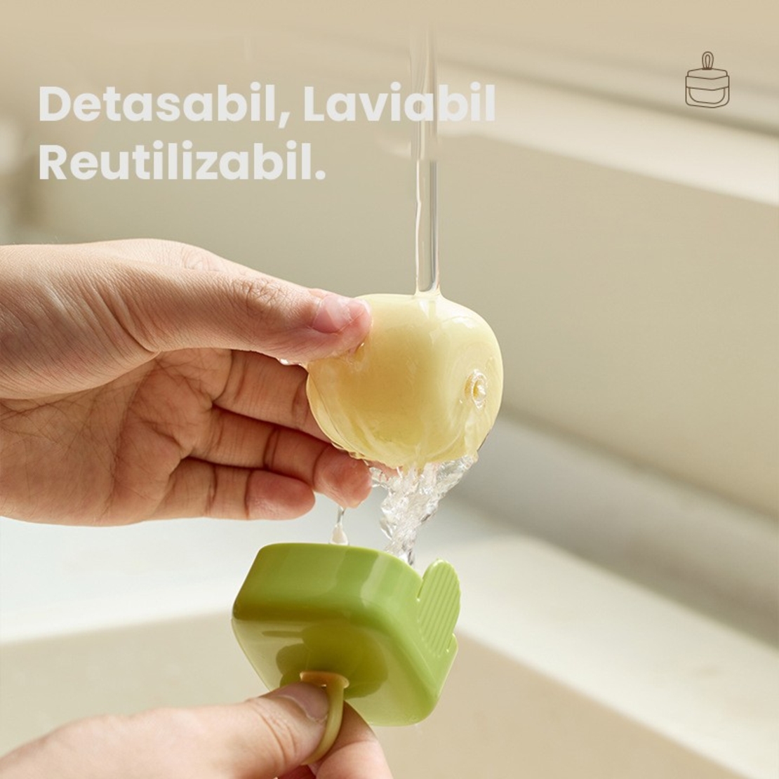 Rola pentru scame, Flippy, Indreptator de Scame Laviabila, forma de Cub din plastic, Portabil si Dragut 6 x 4.3 x 4.3 cm, Verde Matcha