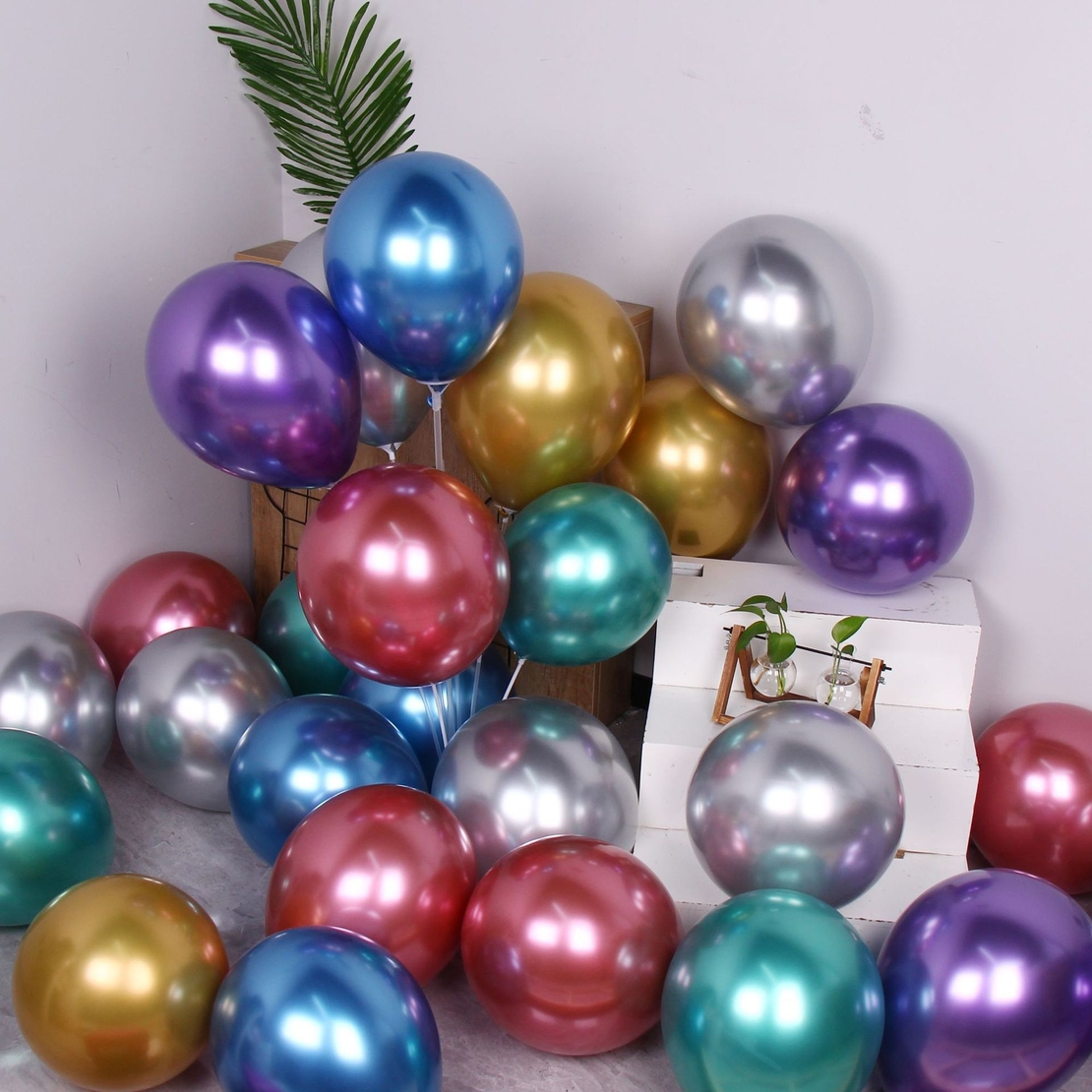 Set 12 Baloane, Flippy, din Latex Chrome, 30 cm, Rosu