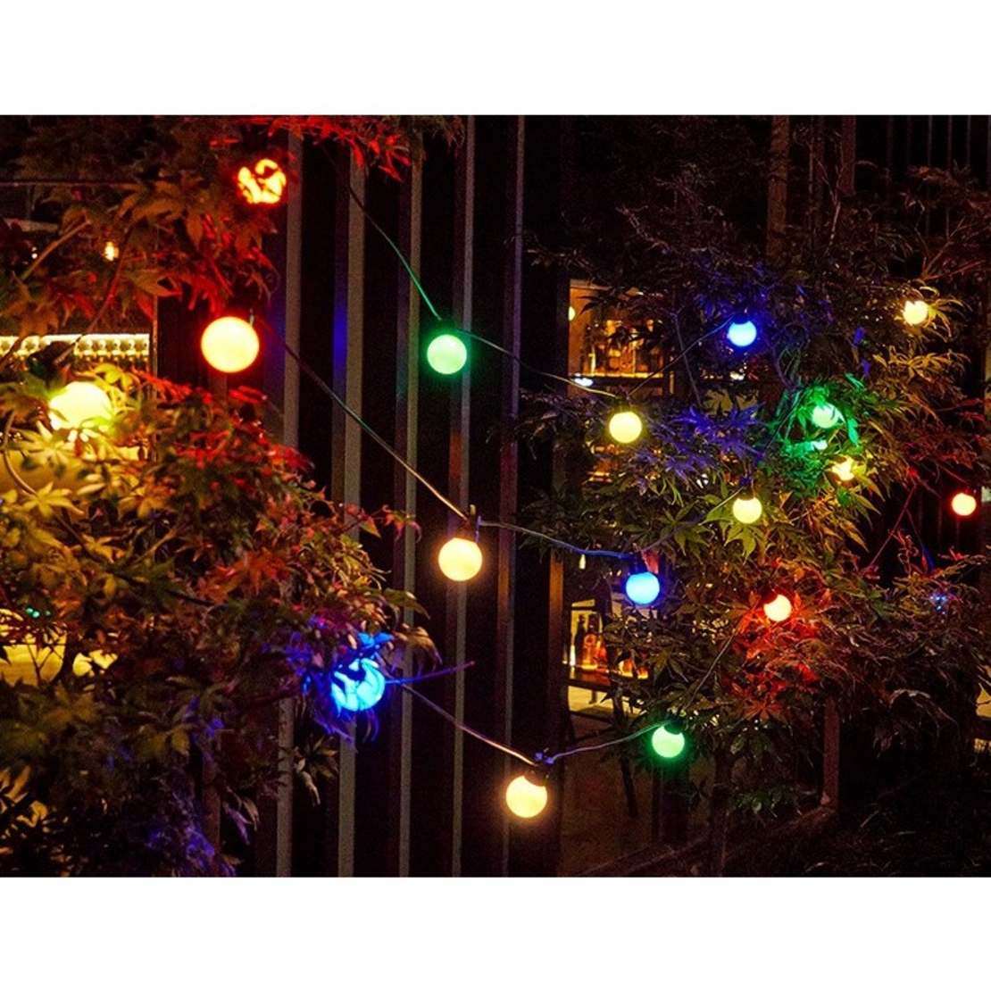 Instalatie Craciun, 5 metri, 10 Becuri LED rotunde, pentru exterior cu incarcare la sursa de curent, Vafy