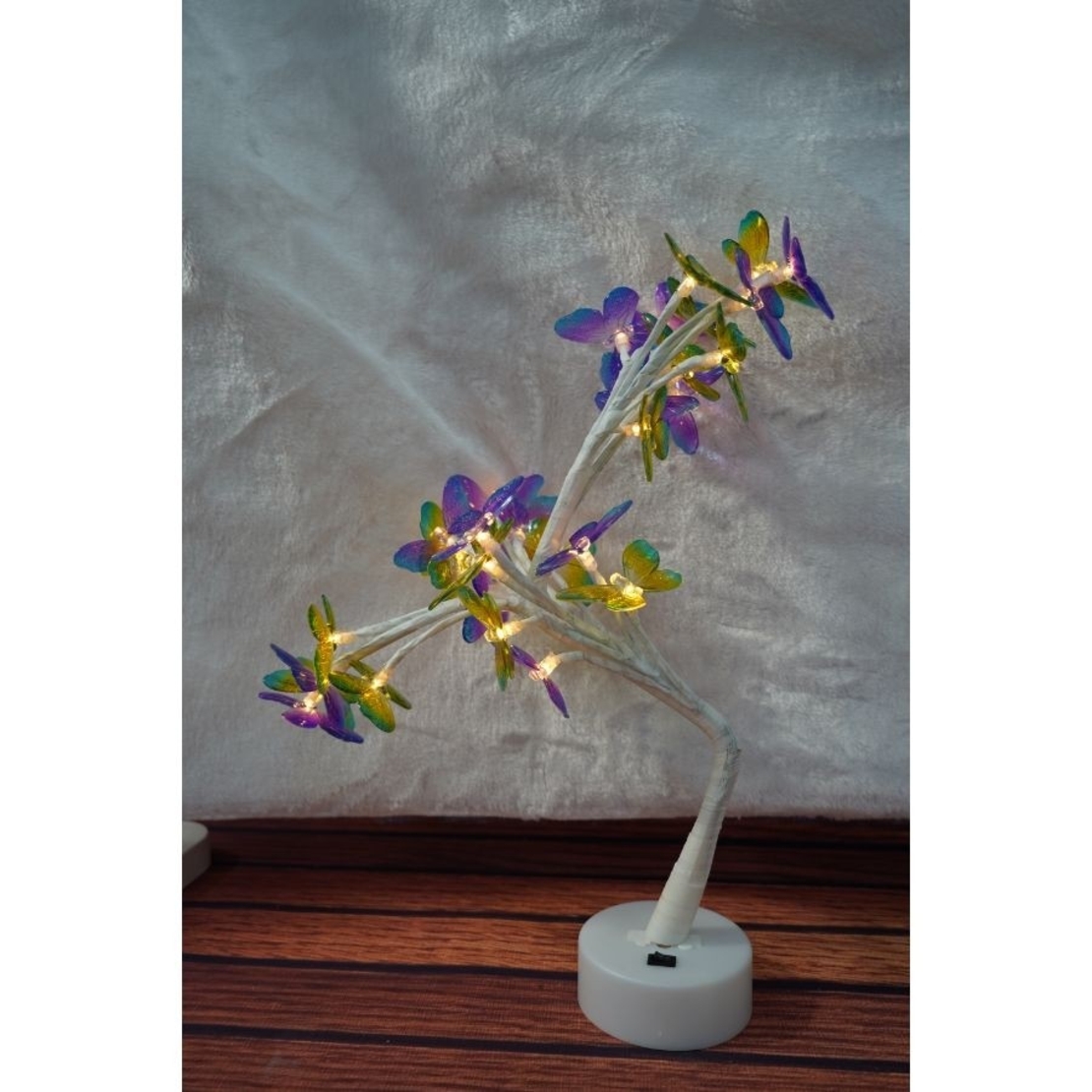 Decoratiune luminoasa, Flippy, Tip copac cu fluturi, cu baterii/USB