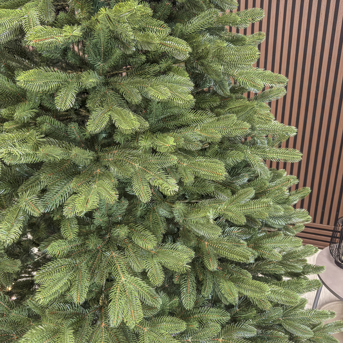 Brad artificial Christmas Deluxe by Sersimo, Laponia Select, integral 3D, 250 cm
