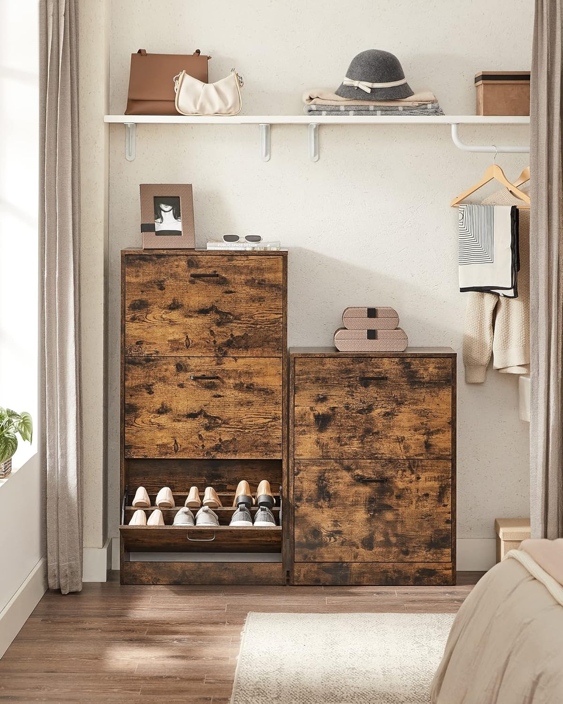 VASAGLE Dulap pantofi cu 2 usi rabatabile, din MDF, pentru 8-12 perechi, 60x24x84cm, maro rustic