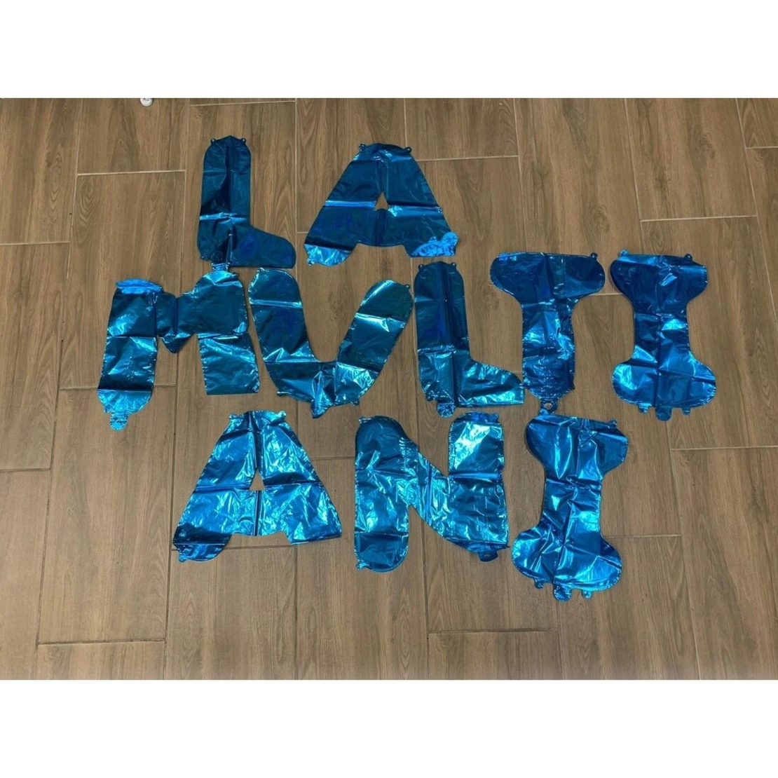 Set 10 Baloane din Folie Metalizata, Flippy, Figurine Litere, Model La multi ani, Tema Aniversare, 40 cm, Ambalaj Individual, Pai Inclus, Umflare cu